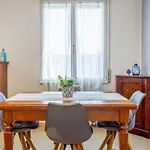 Romantic And Confortable Maison Parking & Wifi Free 아파트