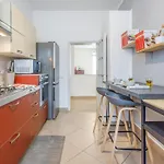 Romantic And Confortable Maison Parking & Wifi Free 아파트