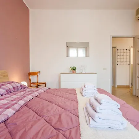 Romantic And Confortable Maison Parking & Wifi Free 아파트 *