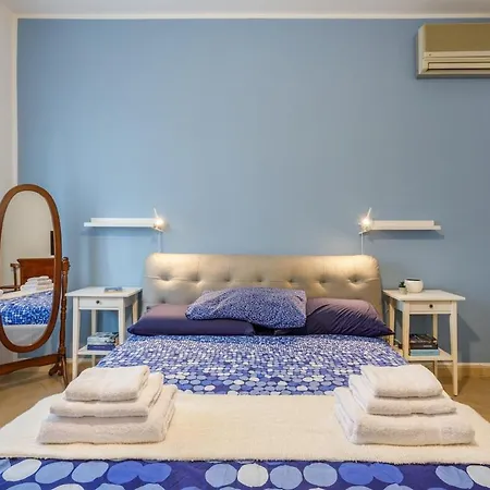 아파트 Romantic And Confortable Maison Parking & Wifi Free 모데나