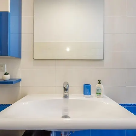 Romantic And Confortable Maison Parking & Wifi Free * Modena