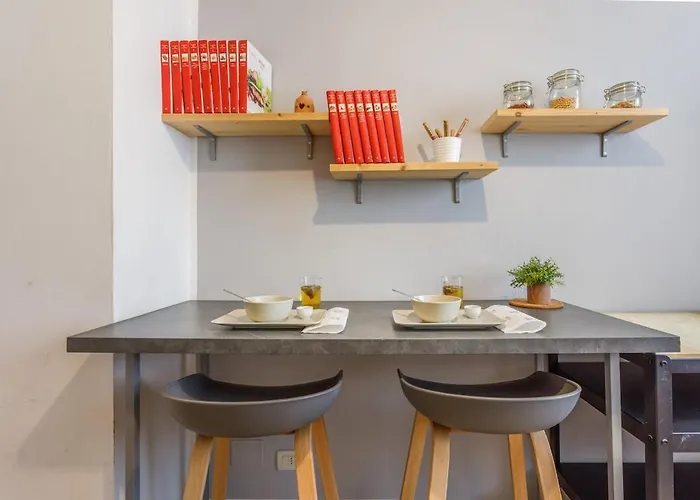 Romantic And Confortable Maison Parking & Wifi Free Apartment *